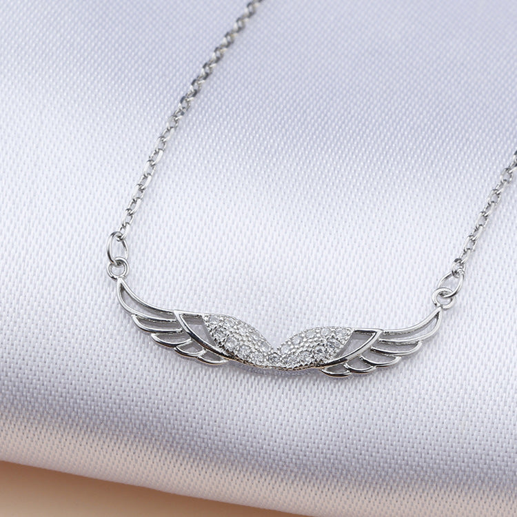 Symmetrical Wing Pendant trend beautiful necklace